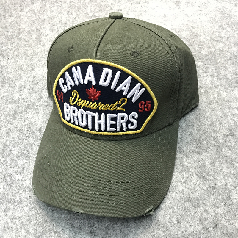 DSQ cap D125